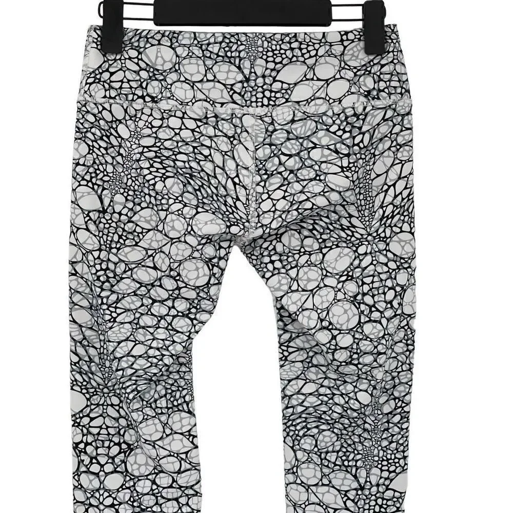 Alo Yoga Airbrushed Leggings Iguana White Performance Gym‎ Yoga Women Small